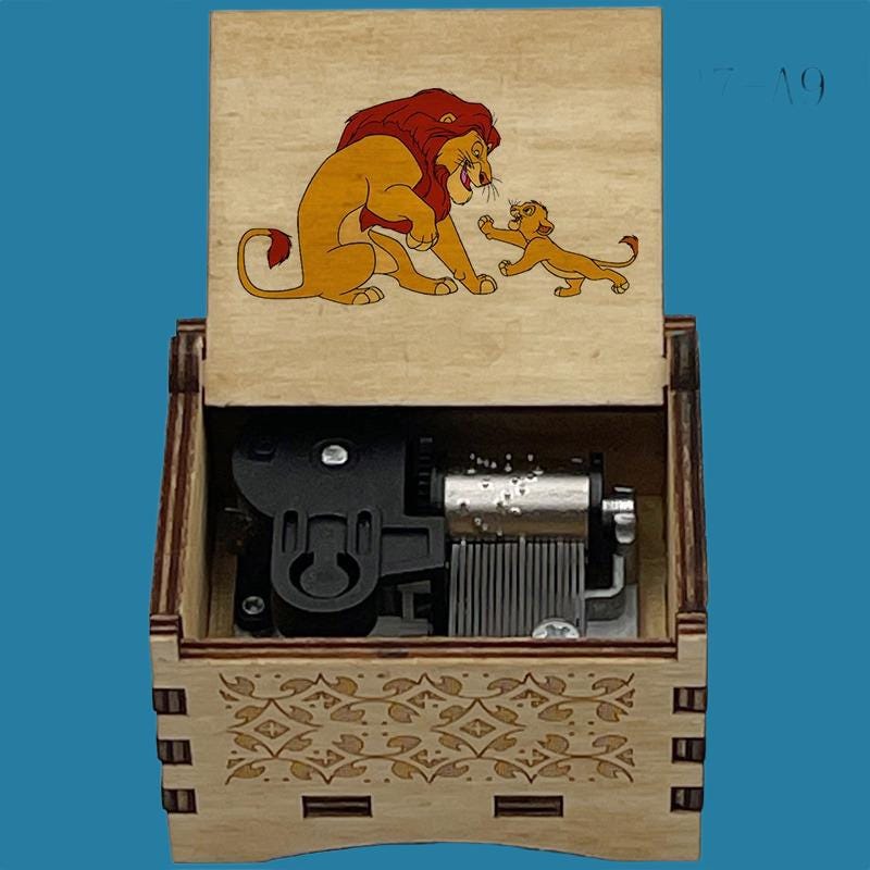 Lion King "Can you feel the love tonight" Classic Music Box - Gracias Collectibles